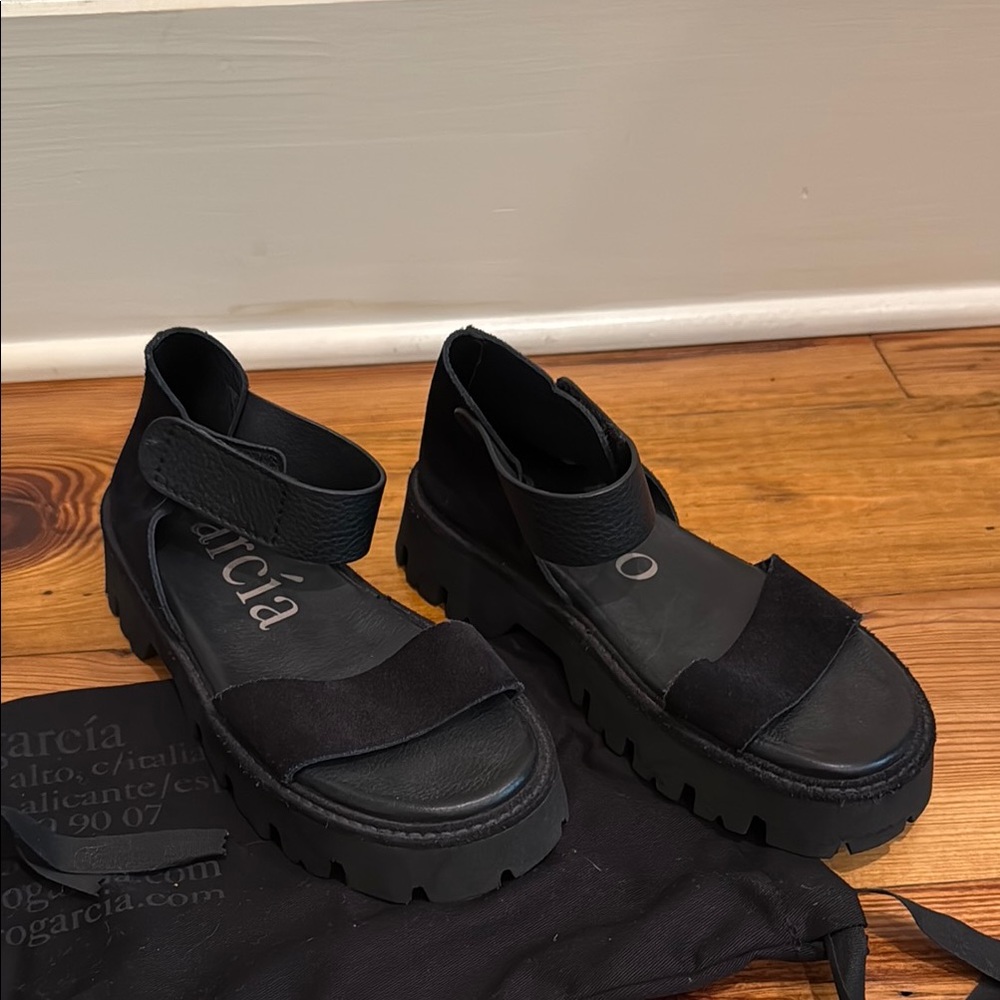 Pedro Garcia Velcro strap chunky sole sandal. 36.